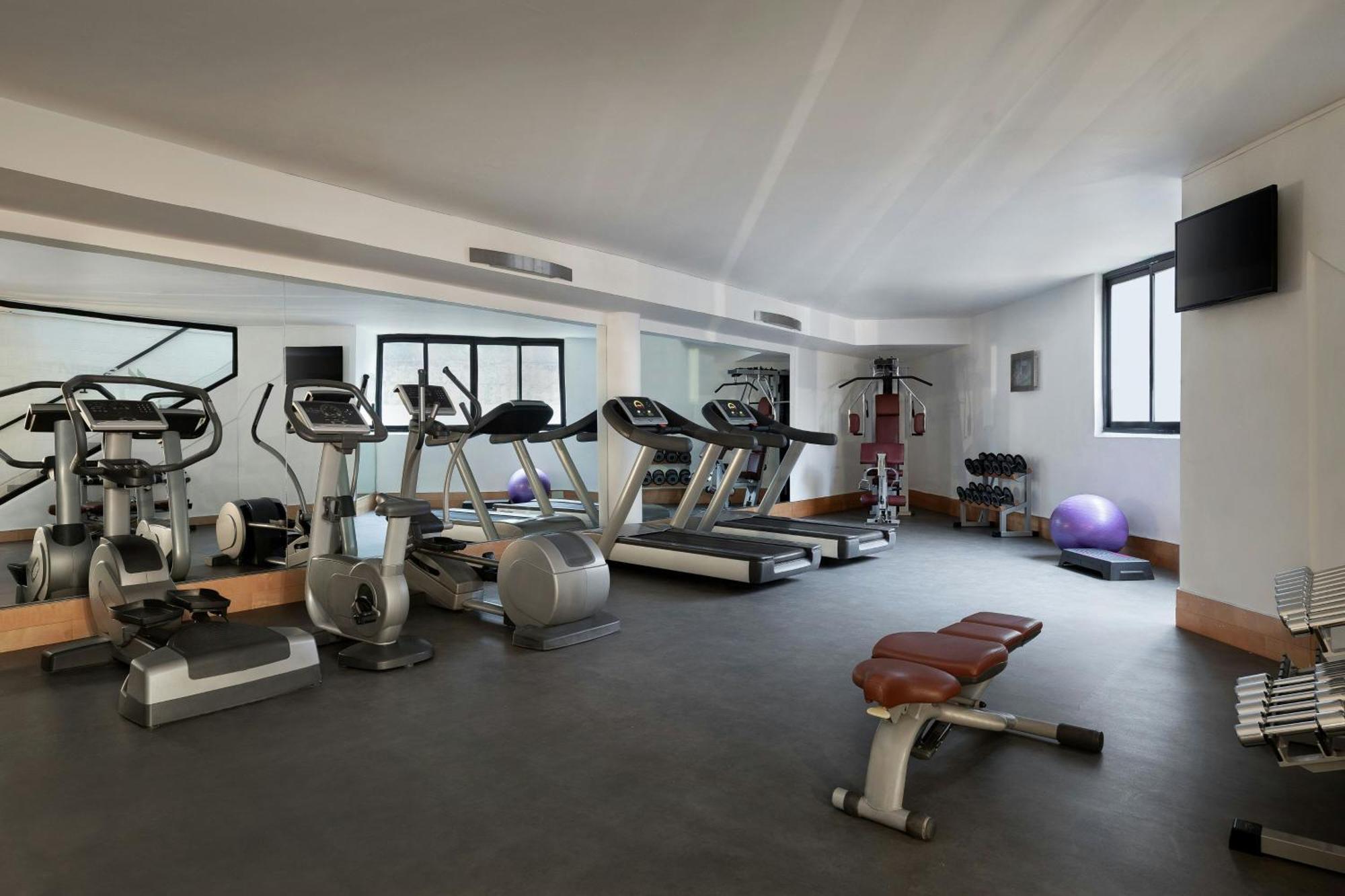 Four Points By Sheraton Catania Hotel Cannizzaro Buitenkant foto